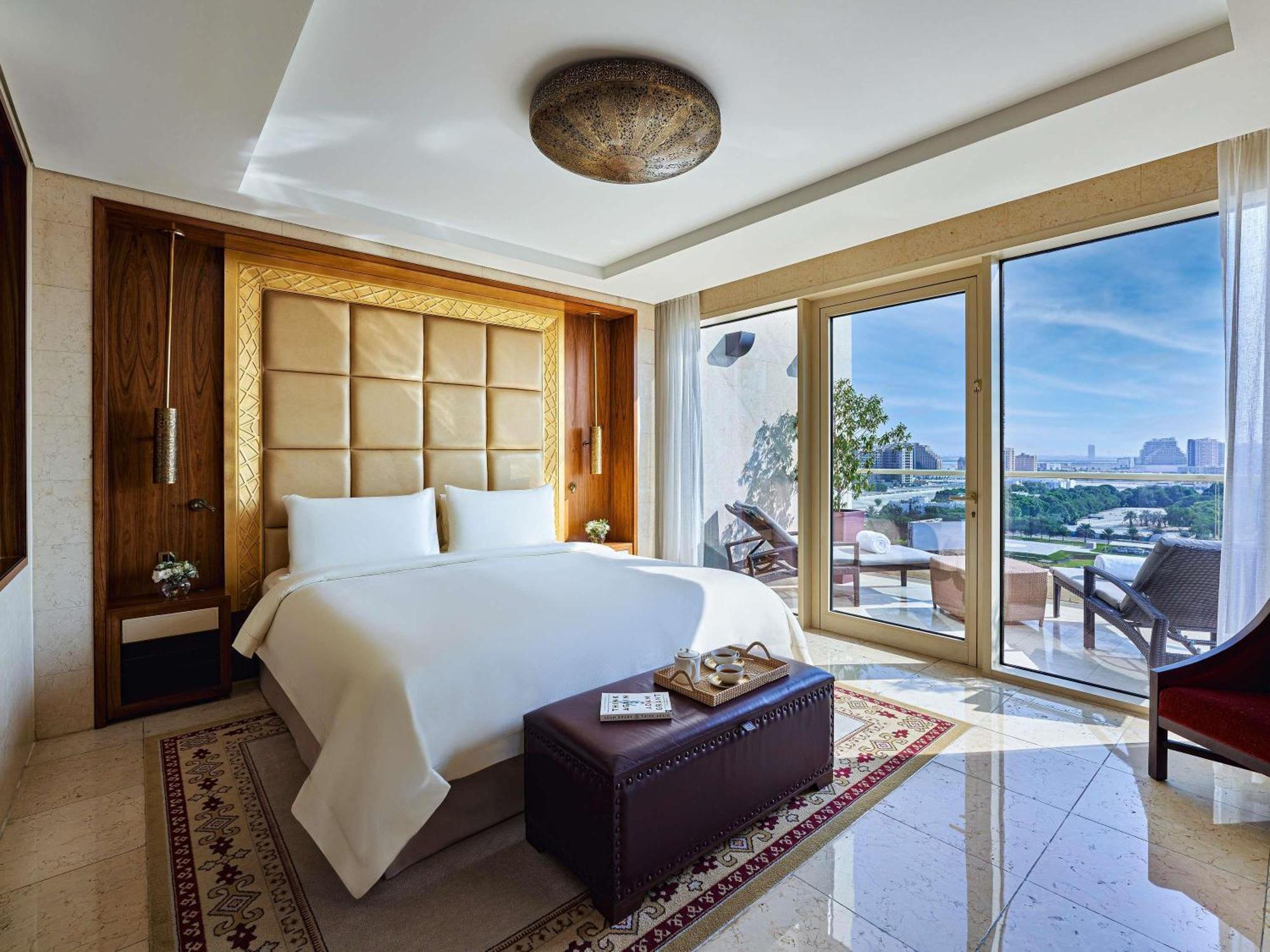Diplomatic Suite Terrace Skyline View & Club Lounge Access including Daily Evening Drinks & Canapes